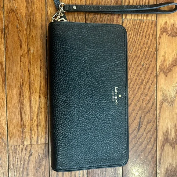 Kate Spade wallet - Picture 5 of 5